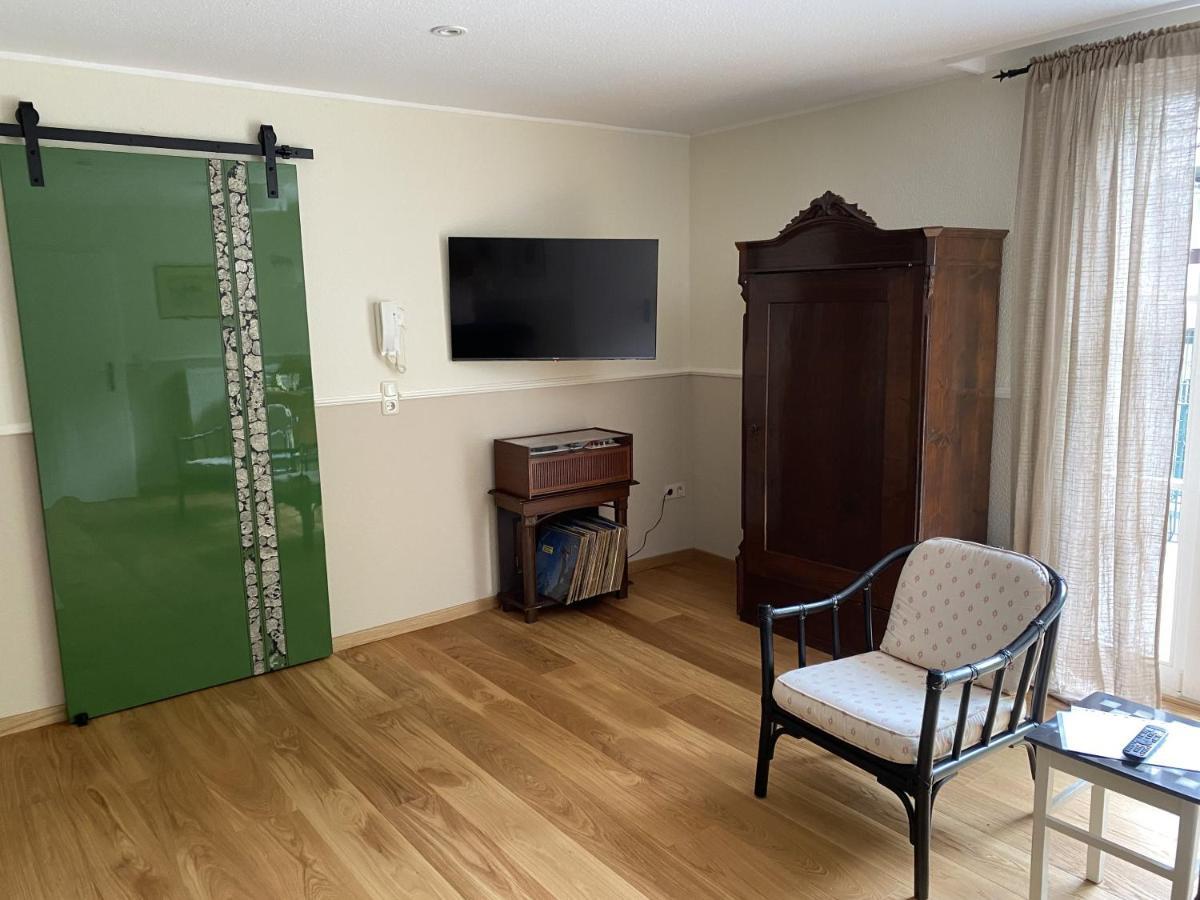 Eine Gemuetliche Ferienwohnung Mit Garten Bad Karlshafen Kültér fotó