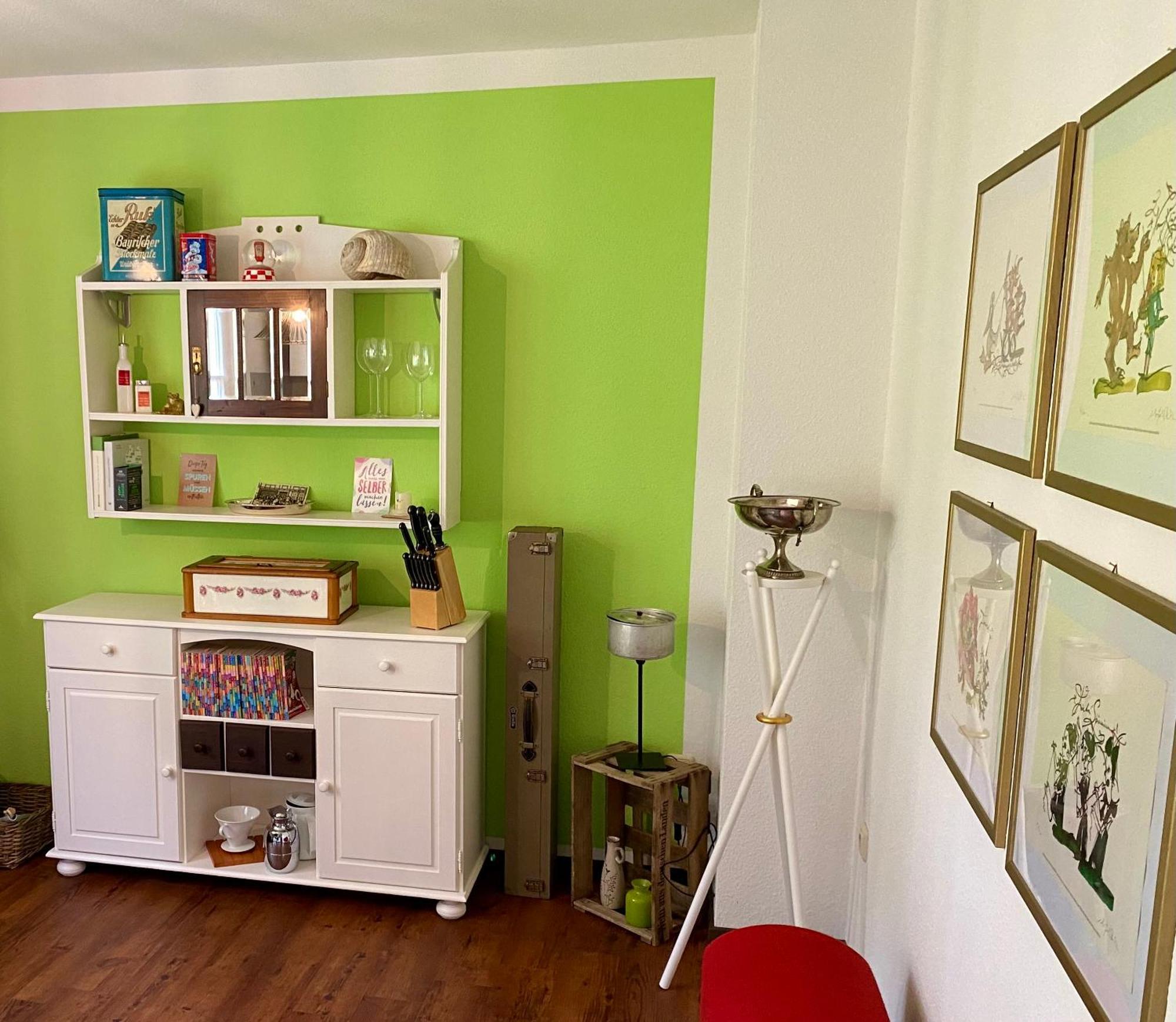 Eine Gemuetliche Ferienwohnung Mit Garten Bad Karlshafen Kültér fotó